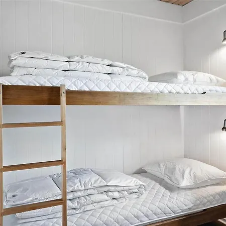 30457-odder-snekkeager-20 * Odder