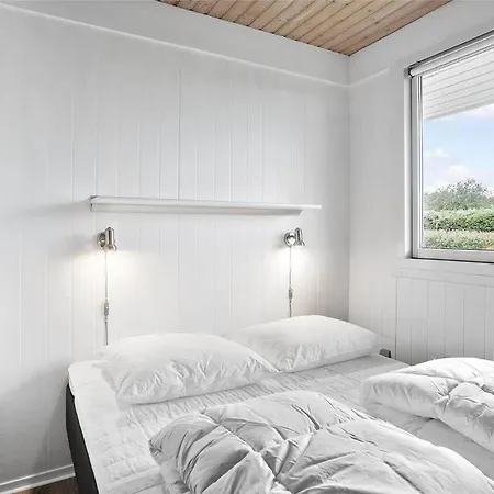 30457-odder-snekkeager-20 Odder